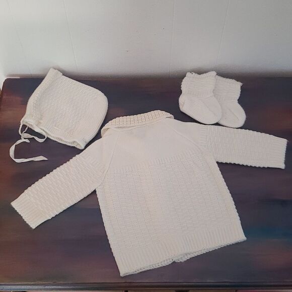 Vtg 1960 Blue Bird Knitwear Knit Baby Sweater Cap And Booties With Original Box - Picture 2 of 9